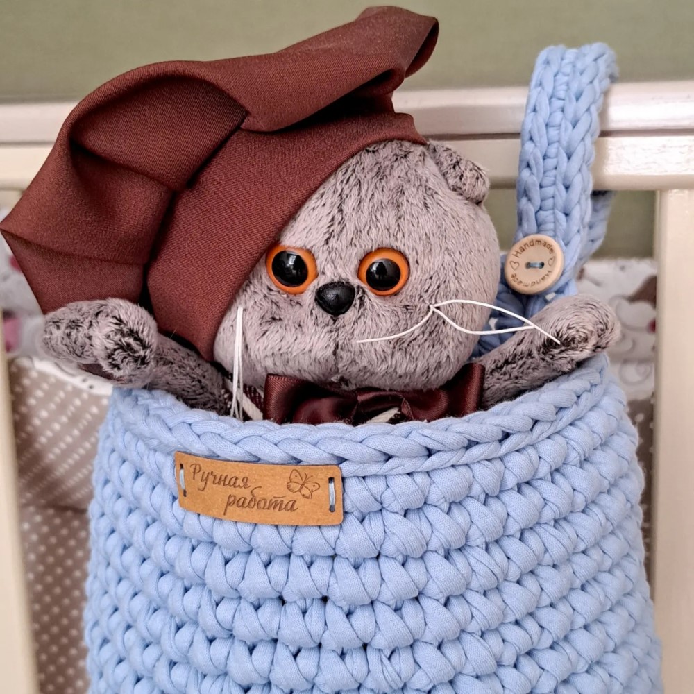 Подвесная корзинка ручной работы из трикотажной пряжи