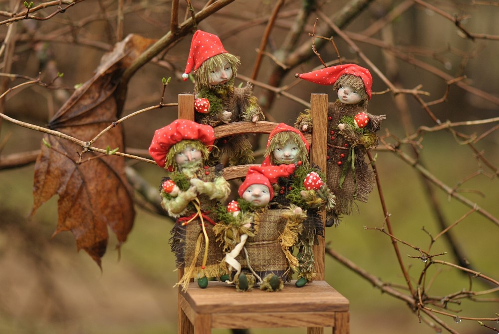 Лешачки и кикиморки. Елочные игрушки