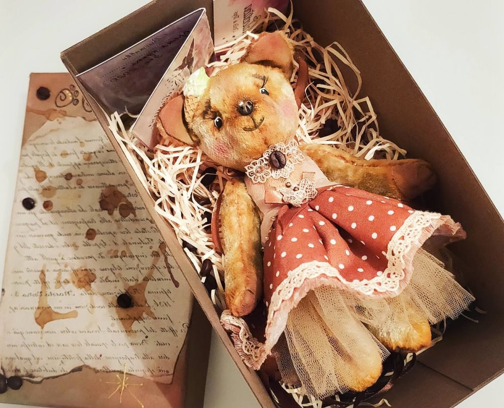 Тедди мишка Маффин Collection Dessert with coffee