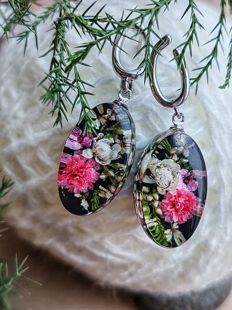 Цветочные серьги