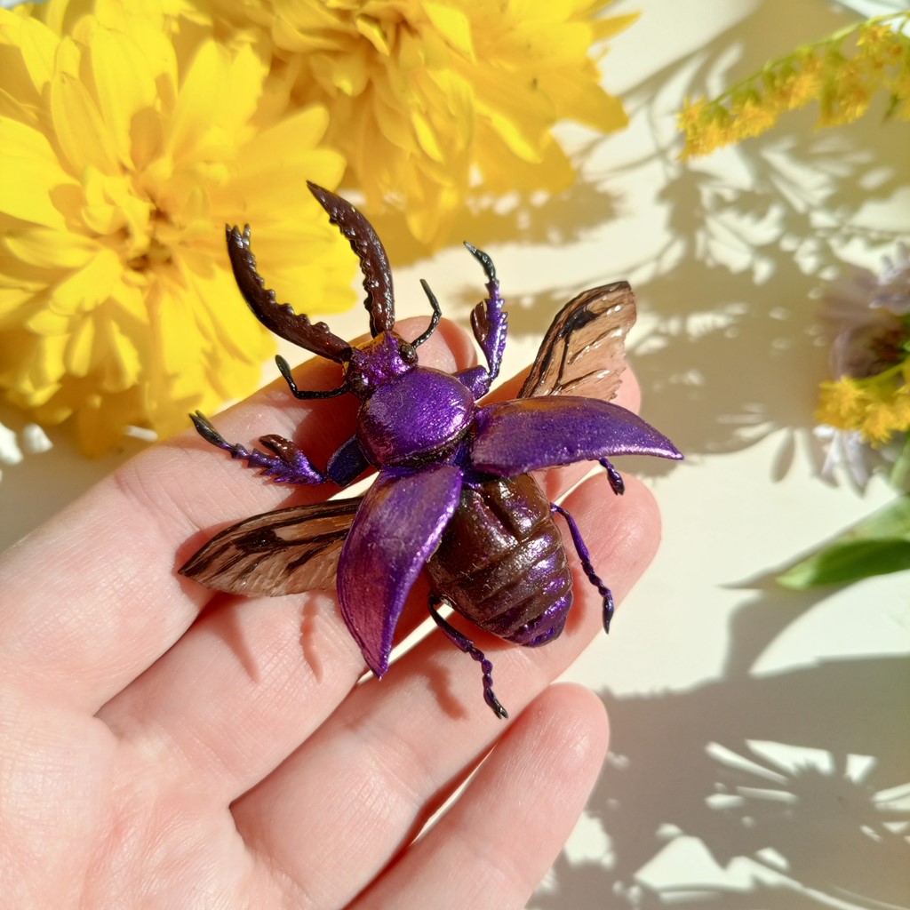 Брошь ручной работы жук Рогач