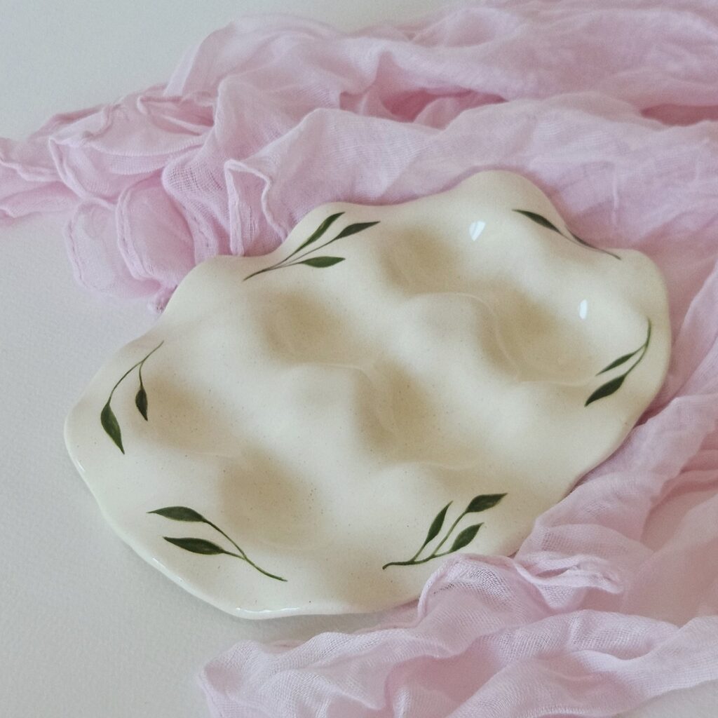 Подставка для яиц / палитра