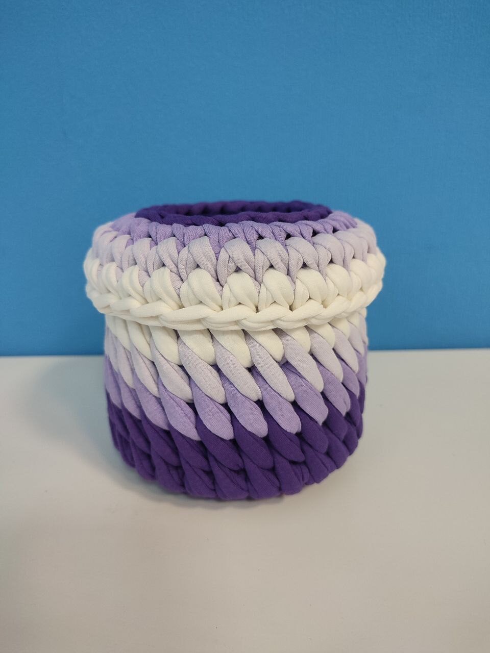 Шкатулка из трикотажной пряжи «Аметист»