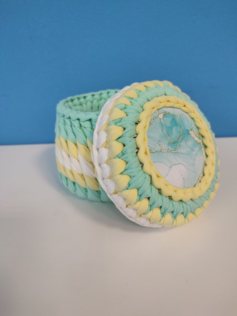 Шкатулка из трикотажной пряжи «Аквамарин»