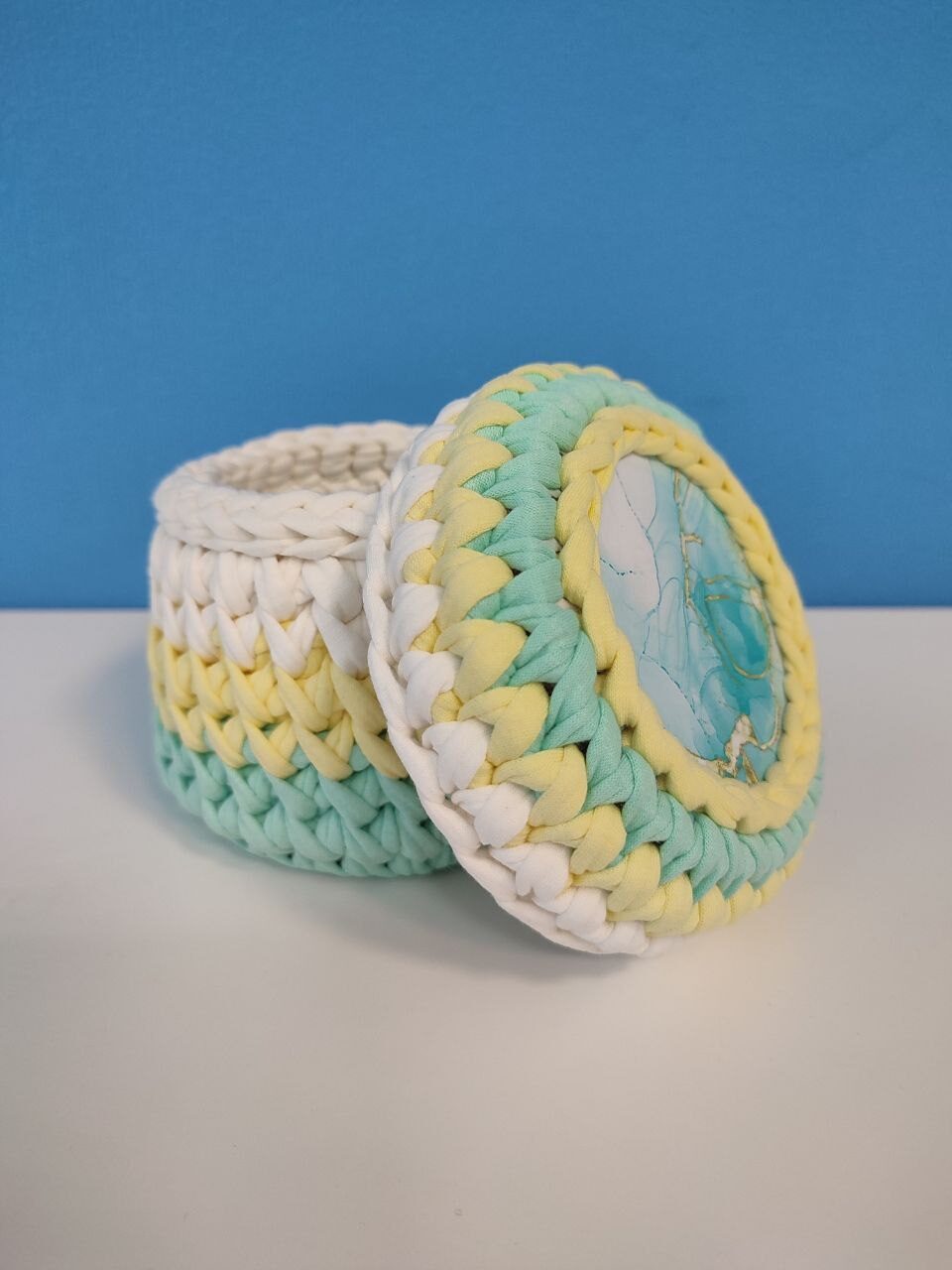 Шкатулка из трикотажной пряжи «Аквамарин»