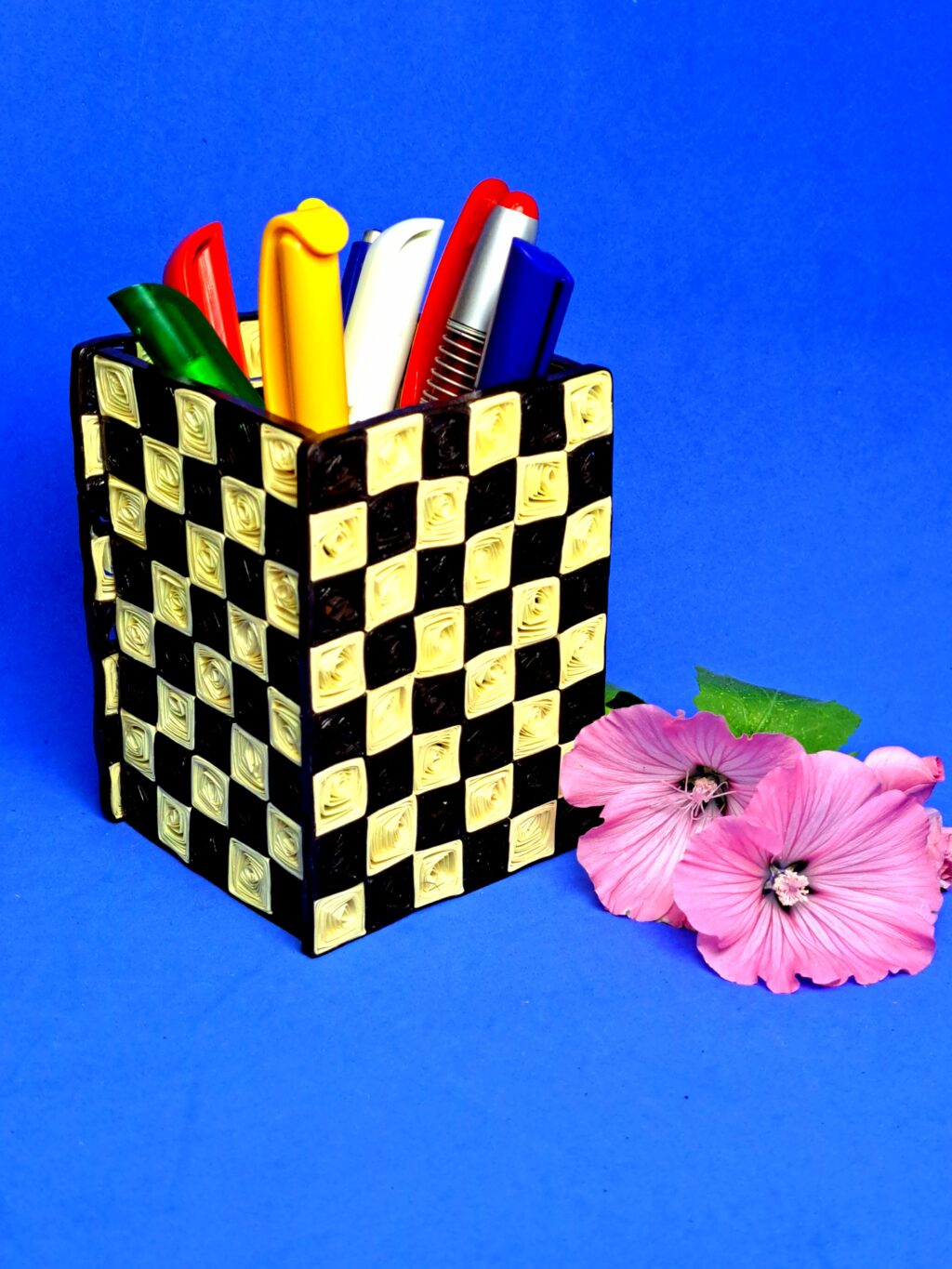 Канцелярский набор квиллинг.