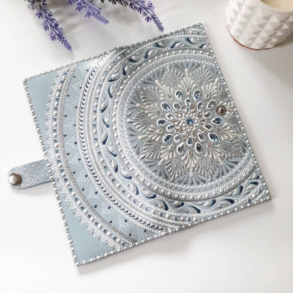 Кошелек женский из натуральной кожи