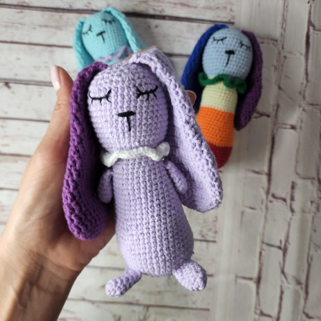 Игрушка-погремушка Зайка.