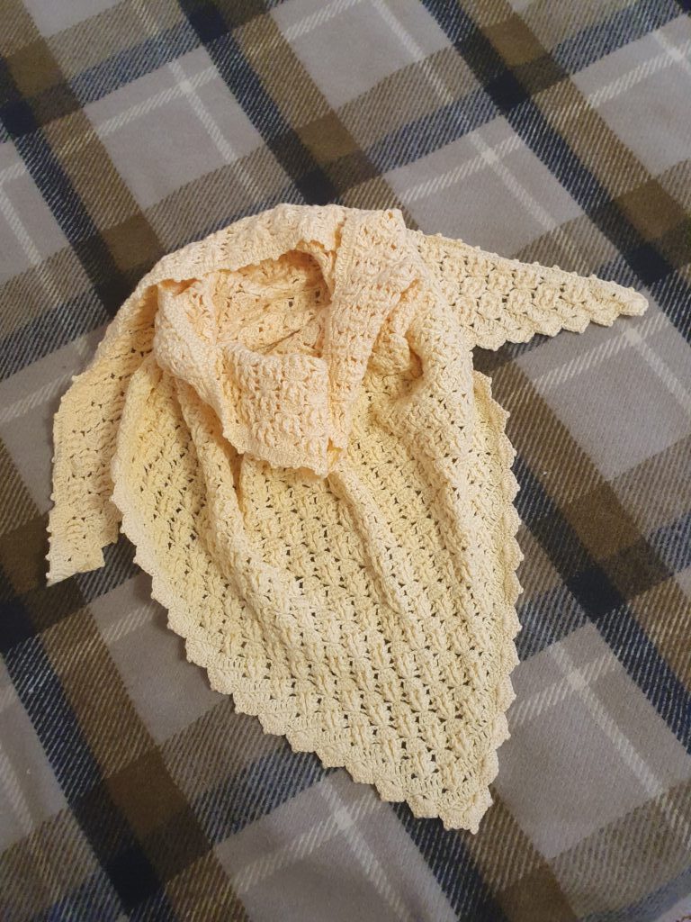 Шаль Желтая