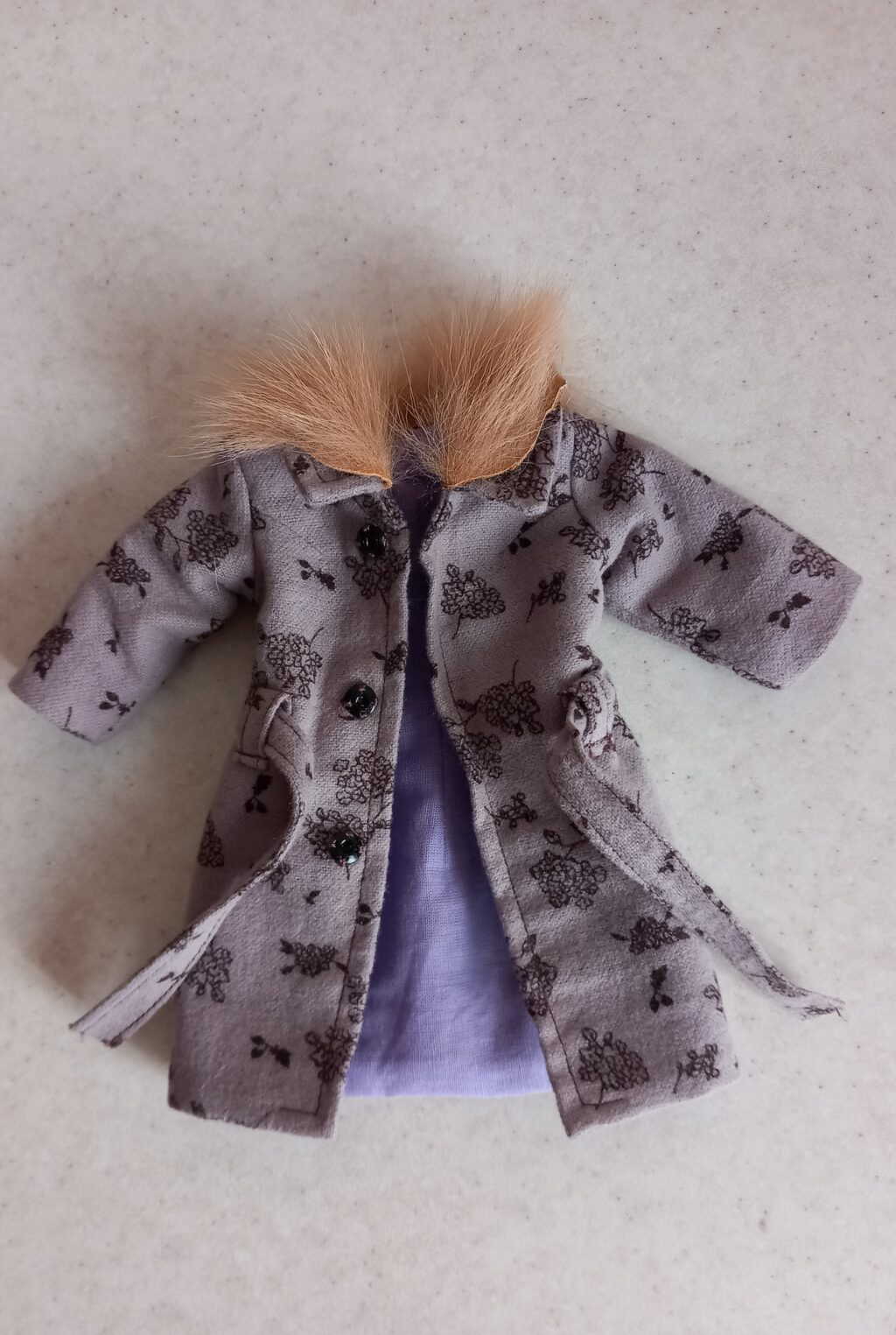 Пальто для Барби