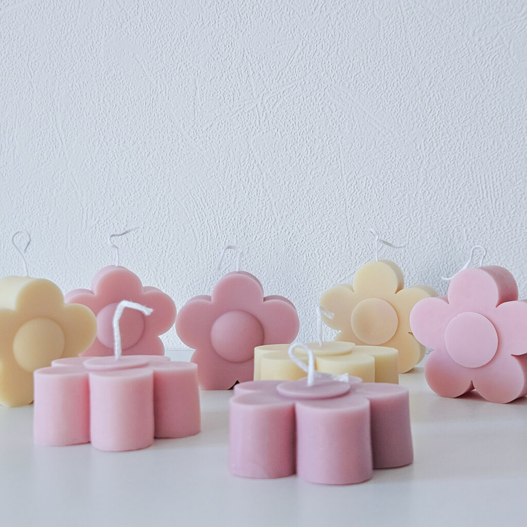 Свеча цветочек