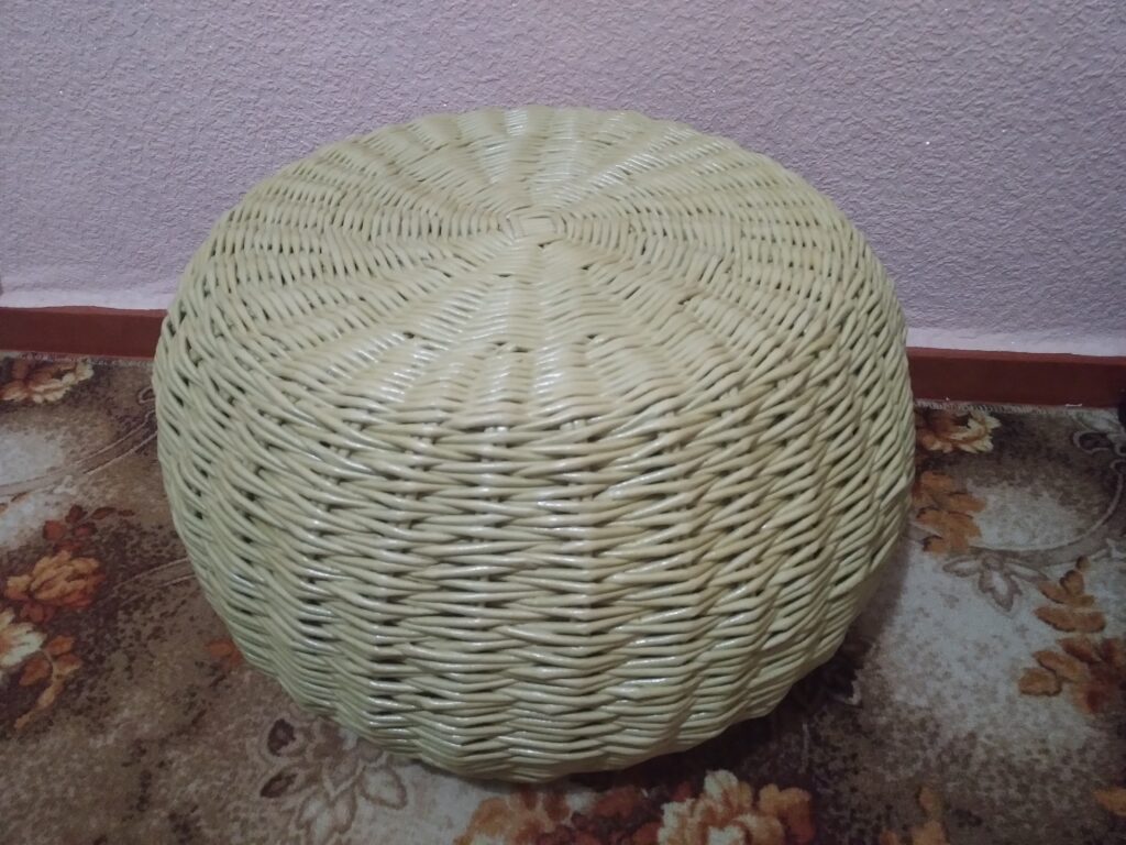 Пуфик плетеный ‘Бочка»