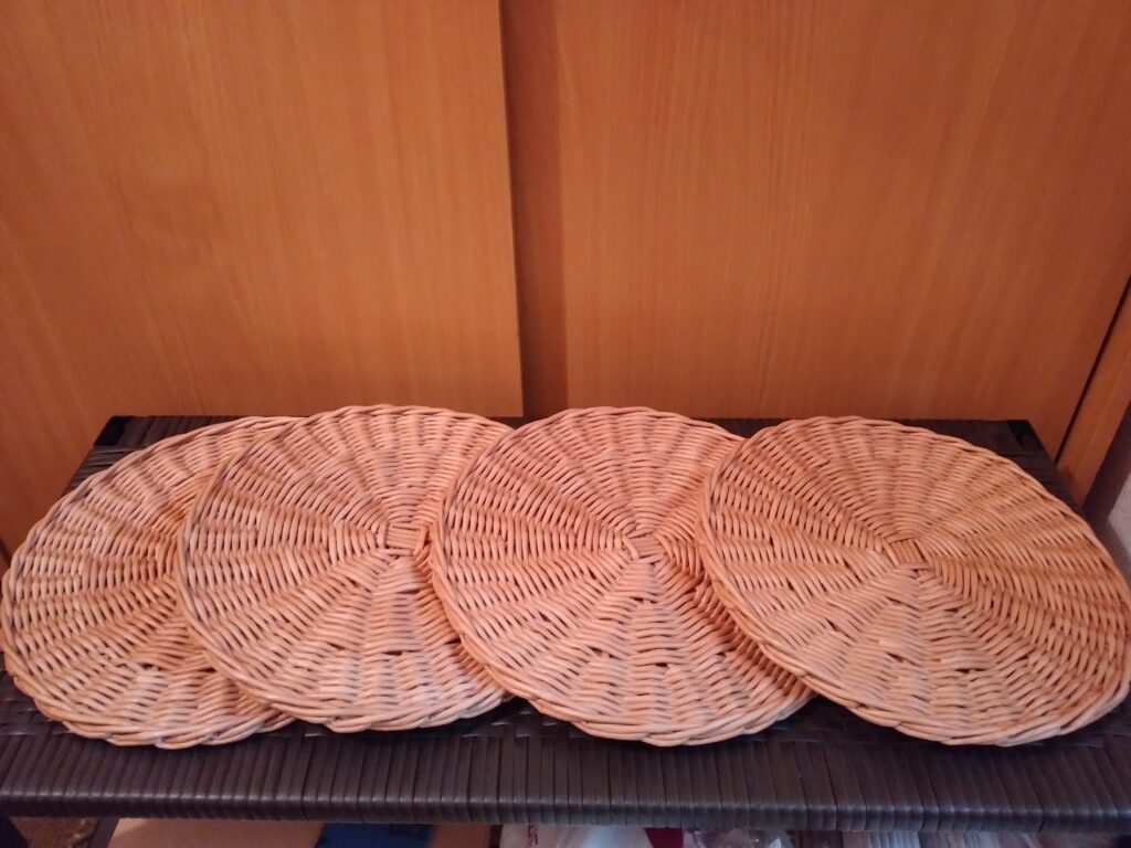 Сервировочные салфетки, плейсматы