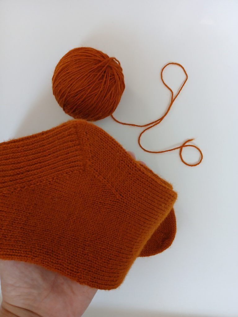 Носки вязаные ручной работы