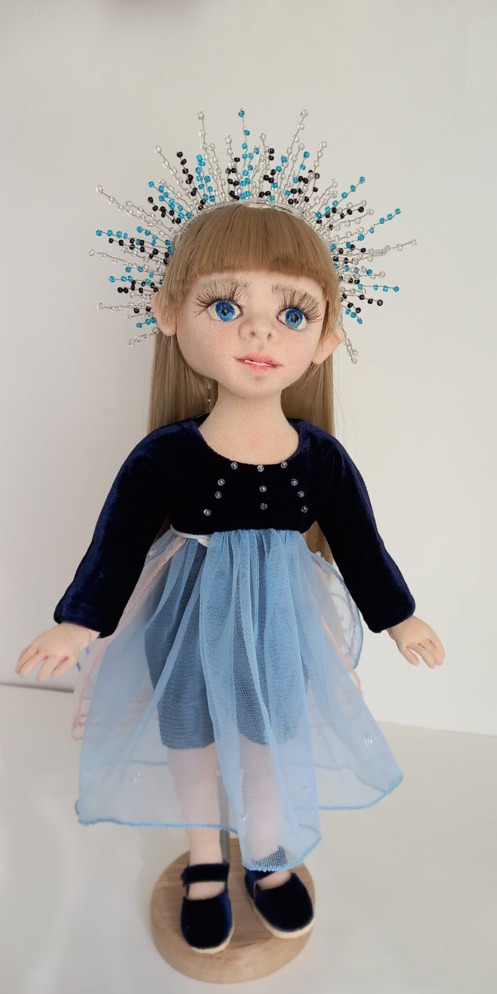 Кукла ручной работы, текстильная