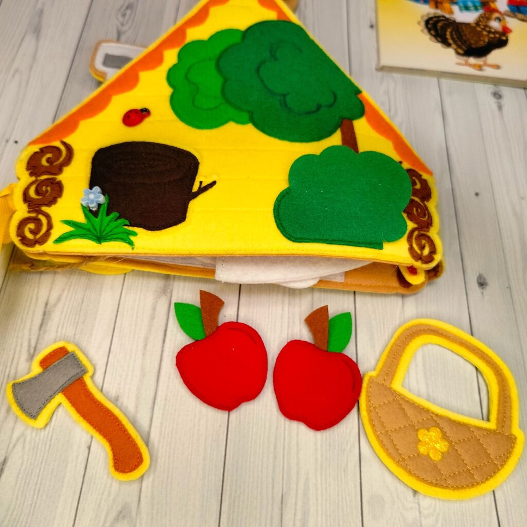 Фетровая книжка «Курочка Ряба»