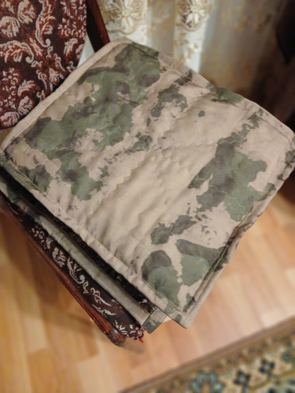 Подушка-сидушка БОН-БОН