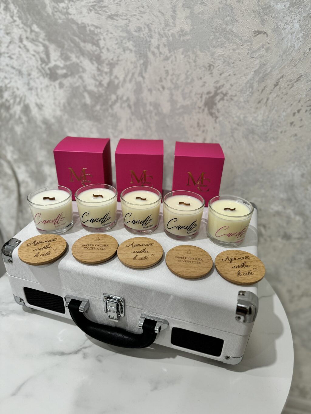 Ароматические свечи с деревянным фителем