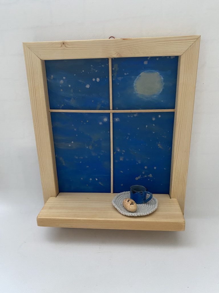 Лисенок у окна