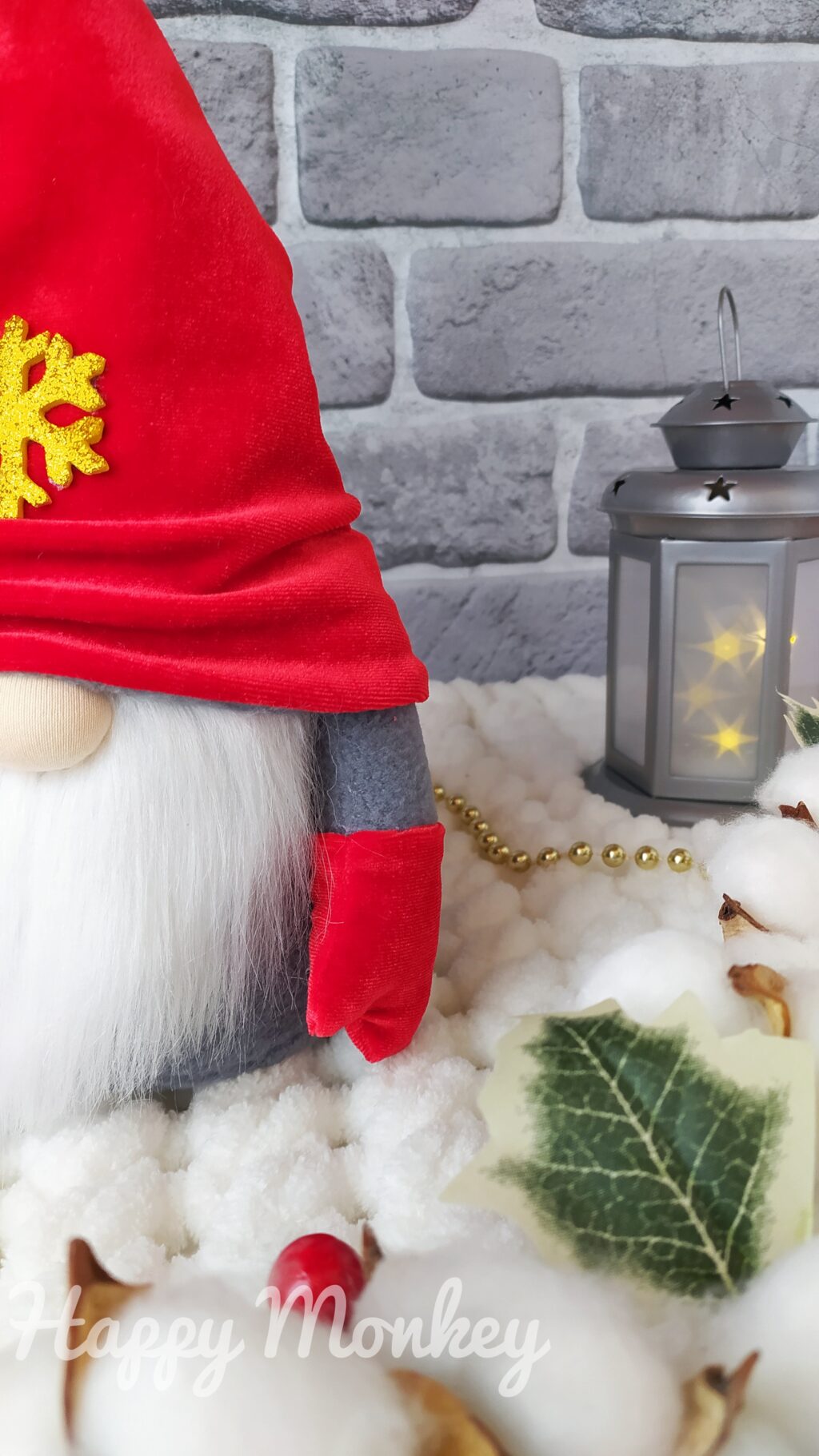 Гном новогодний