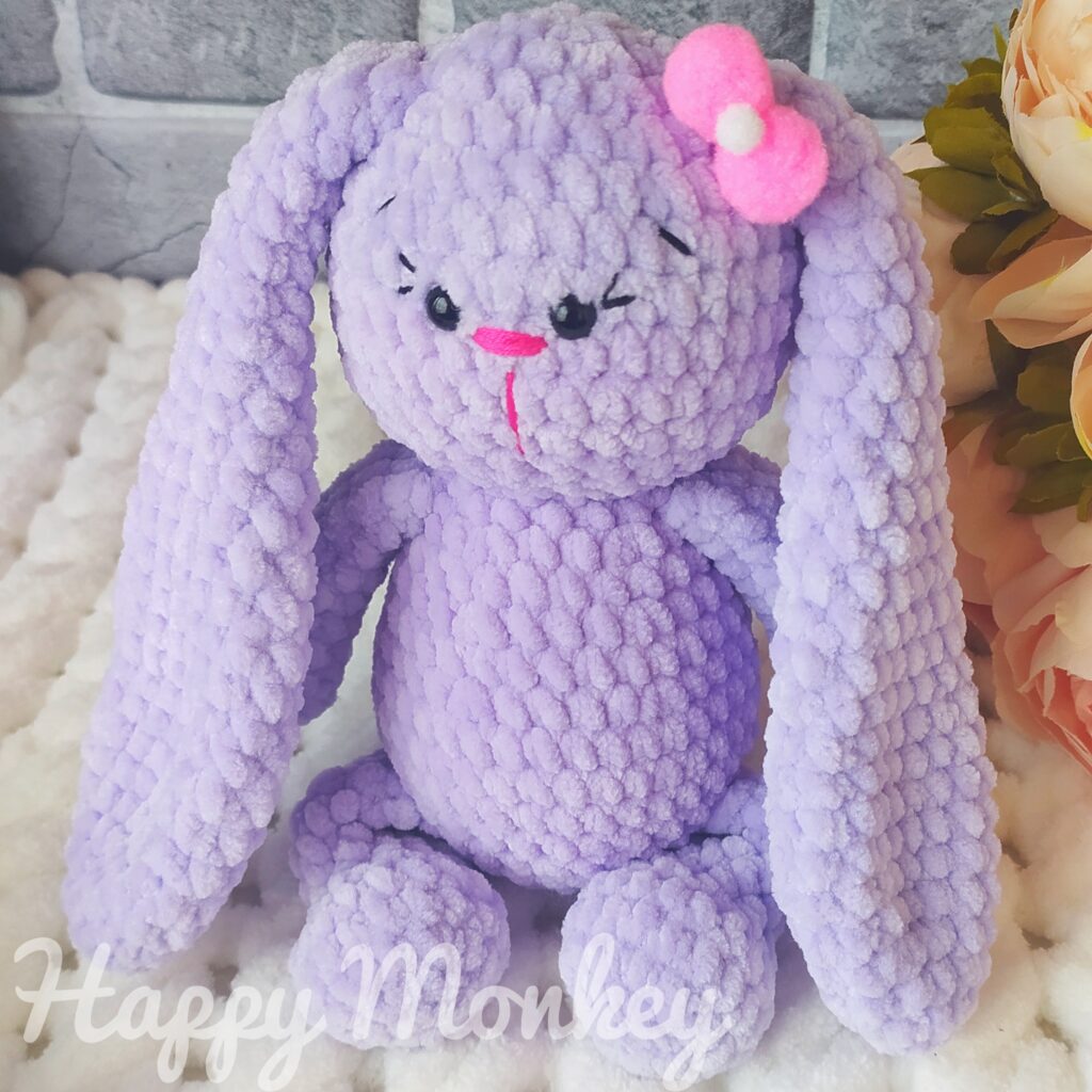 Зайка вязаная