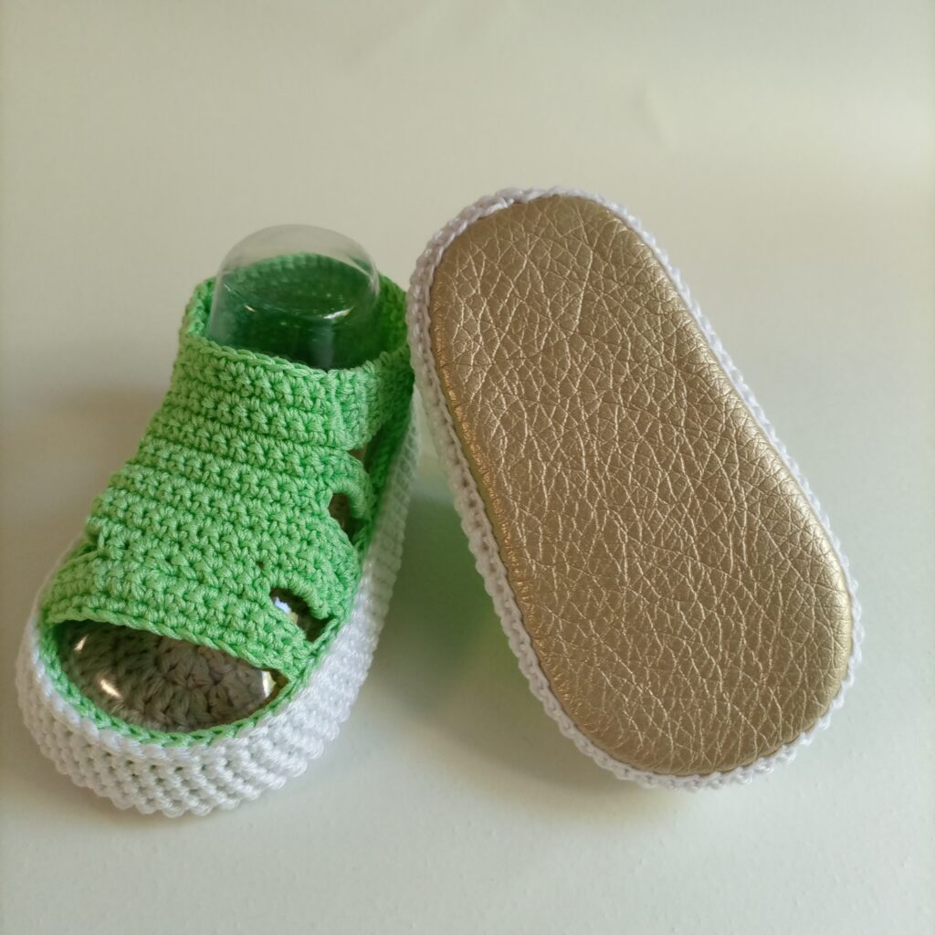 Пинетки сандалики вязаные