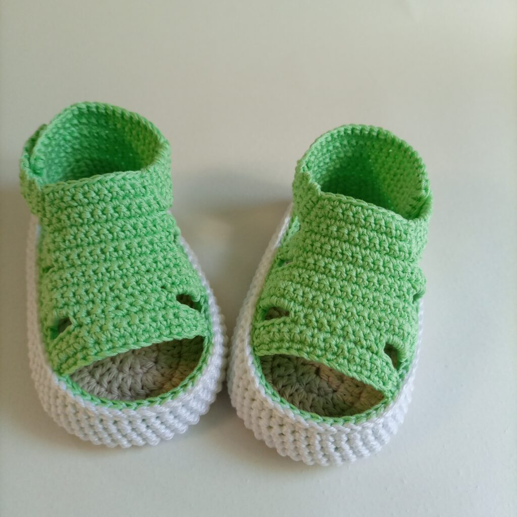 Пинетки сандалики вязаные