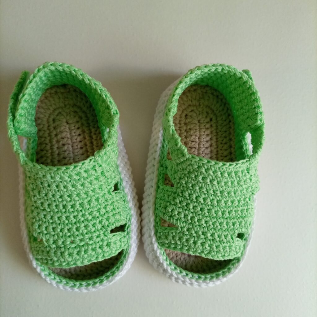 Пинетки сандалики вязаные