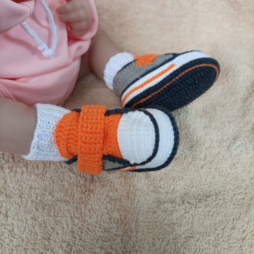 Пинетки кеды вязаные