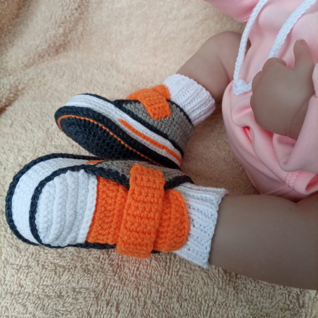 Пинетки кеды вязаные