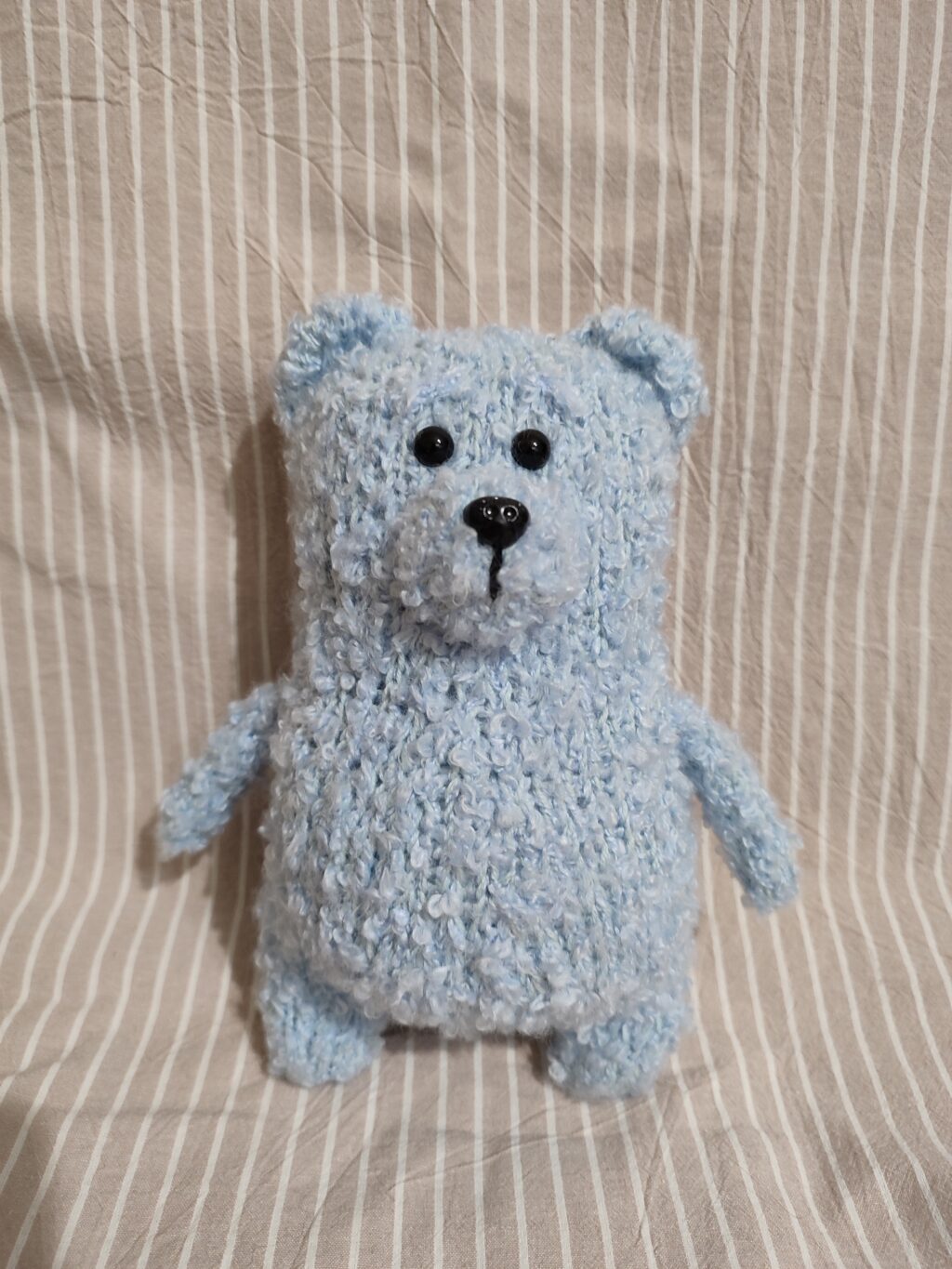 Вязаный мишка
