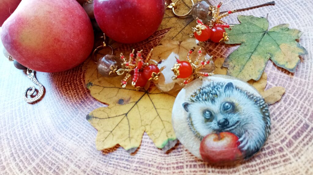 Колье «Ёжик Сашенька»