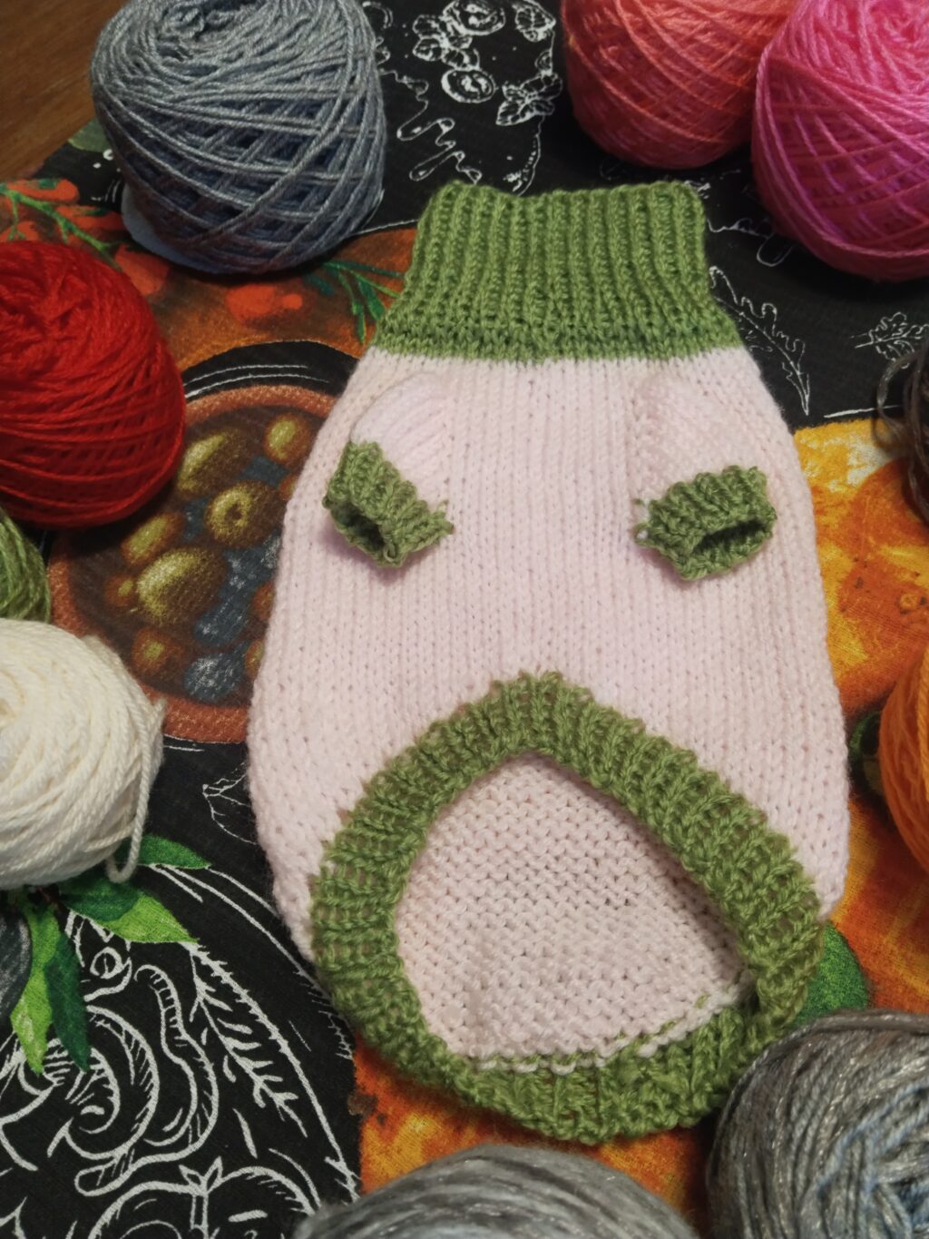 Свитер для маленьких собак