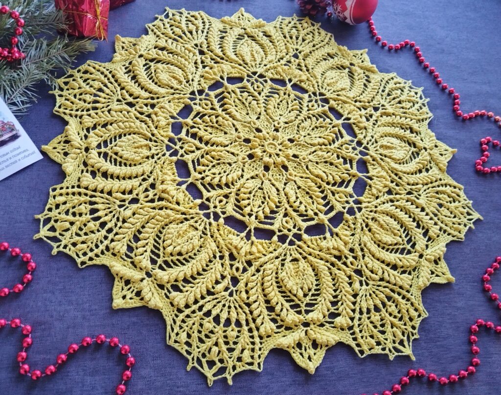 Салфетка вязаная «Виолетта»