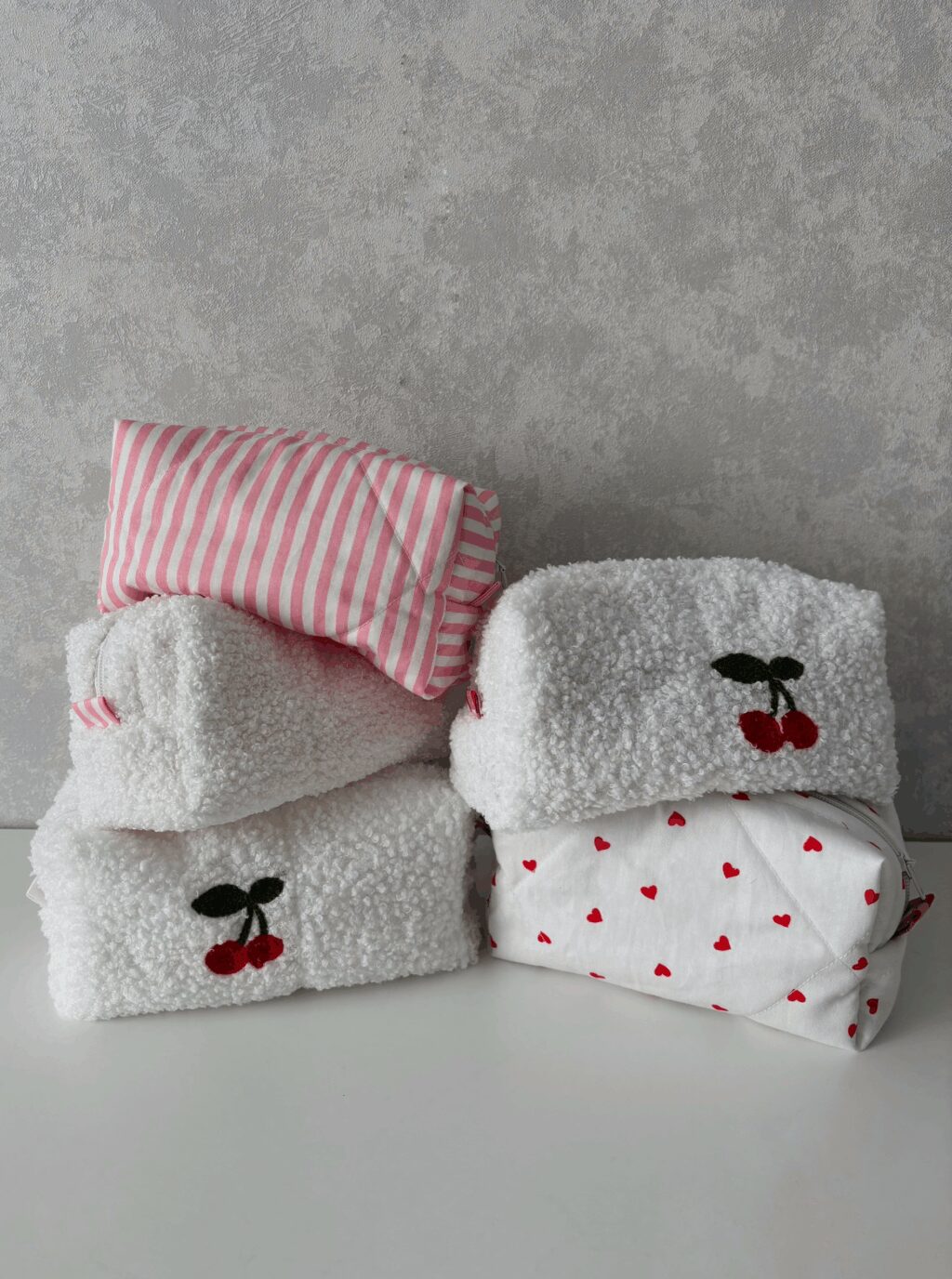 Трендовая мягкая косметичка как из Pinterest