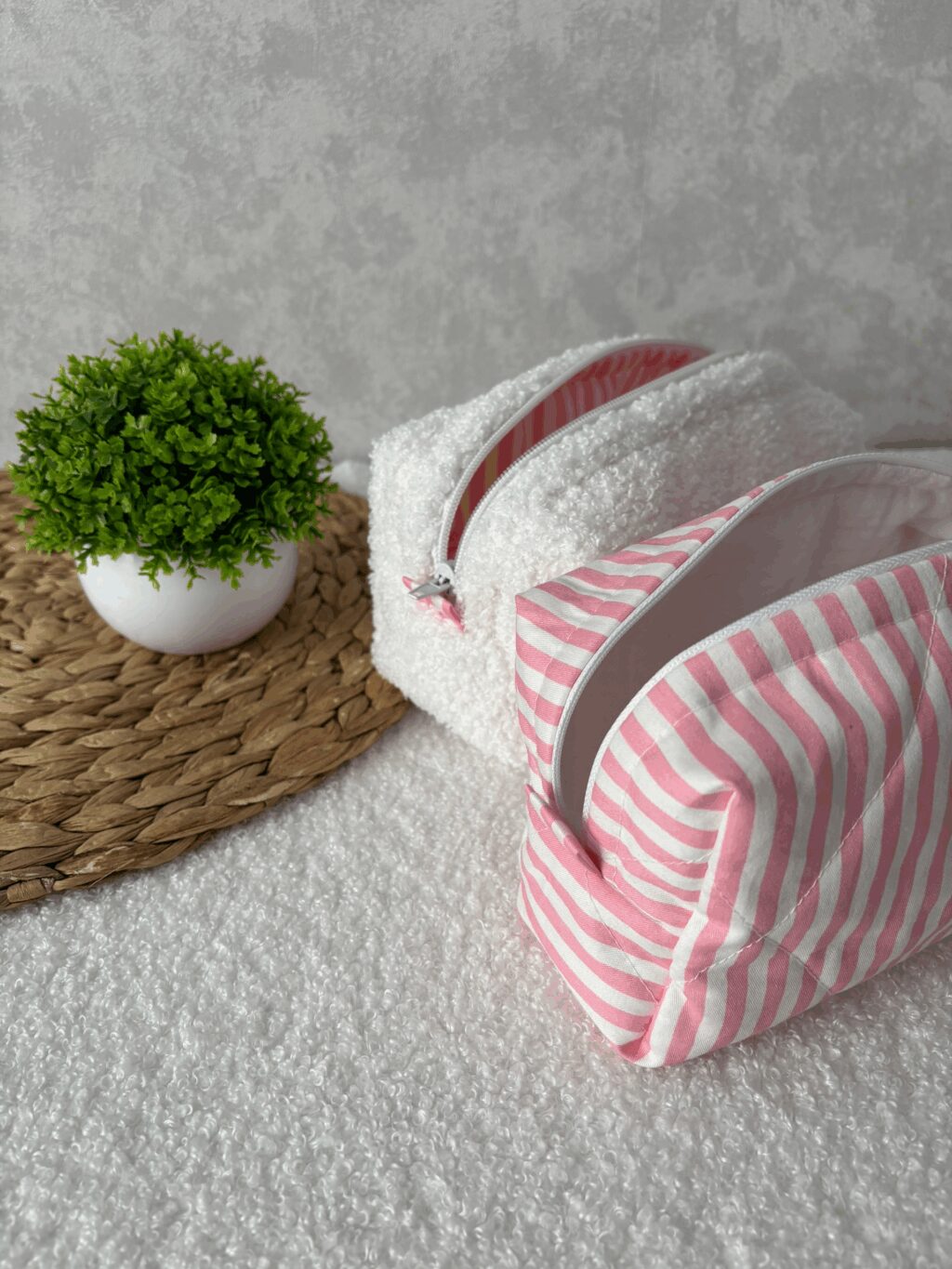 Трендовая мягкая косметичка как из Pinterest