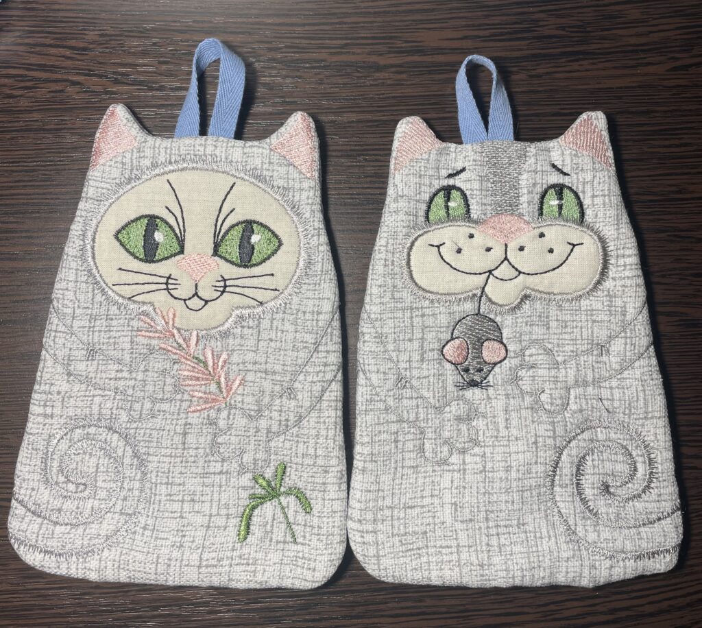 Прихватки котики