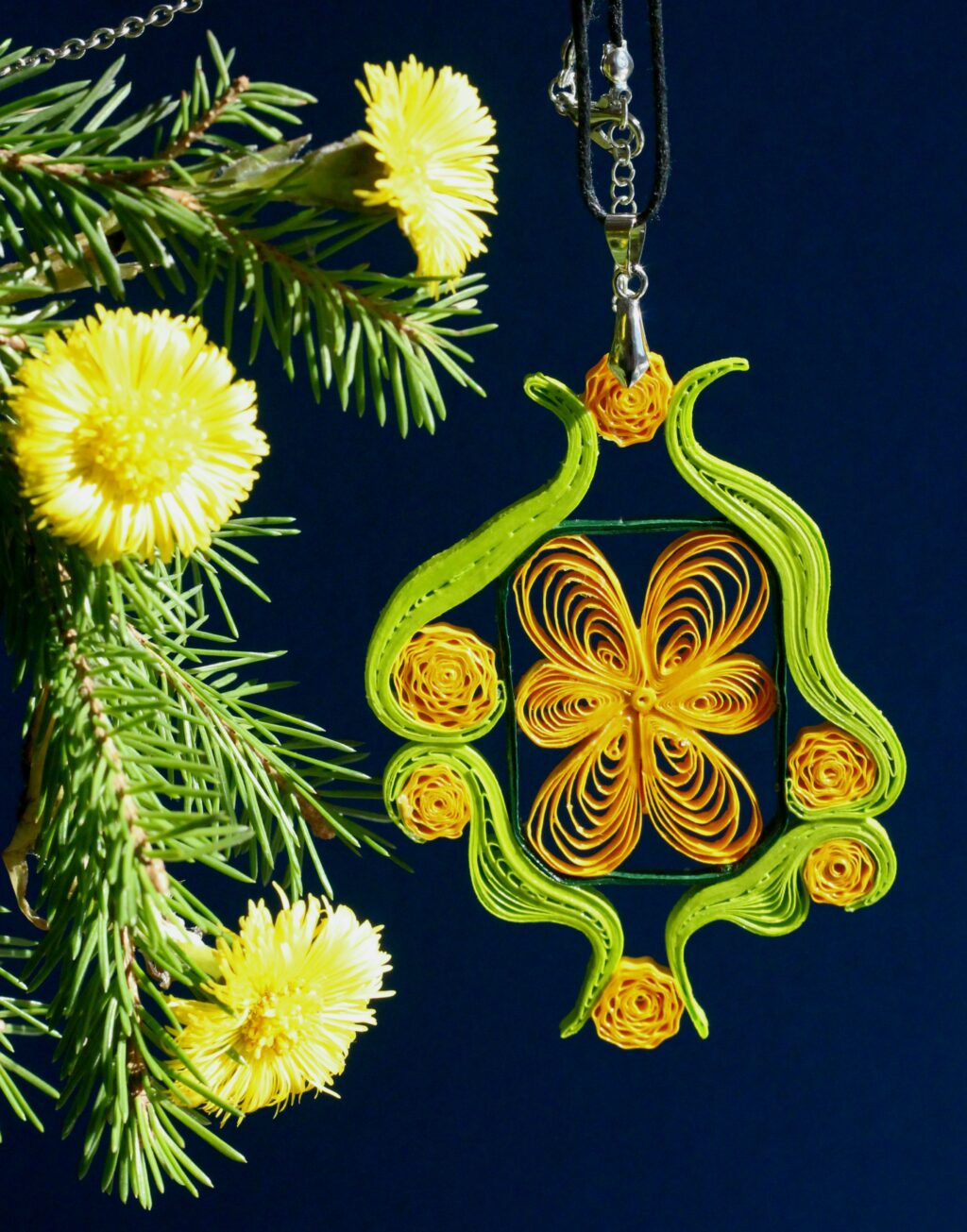 Асимметричный кулон квиллинг