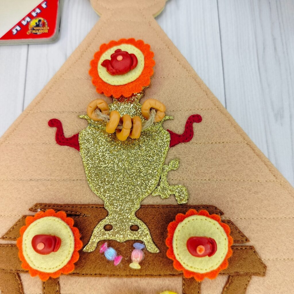 Фетровая книжка «Курочка Ряба»