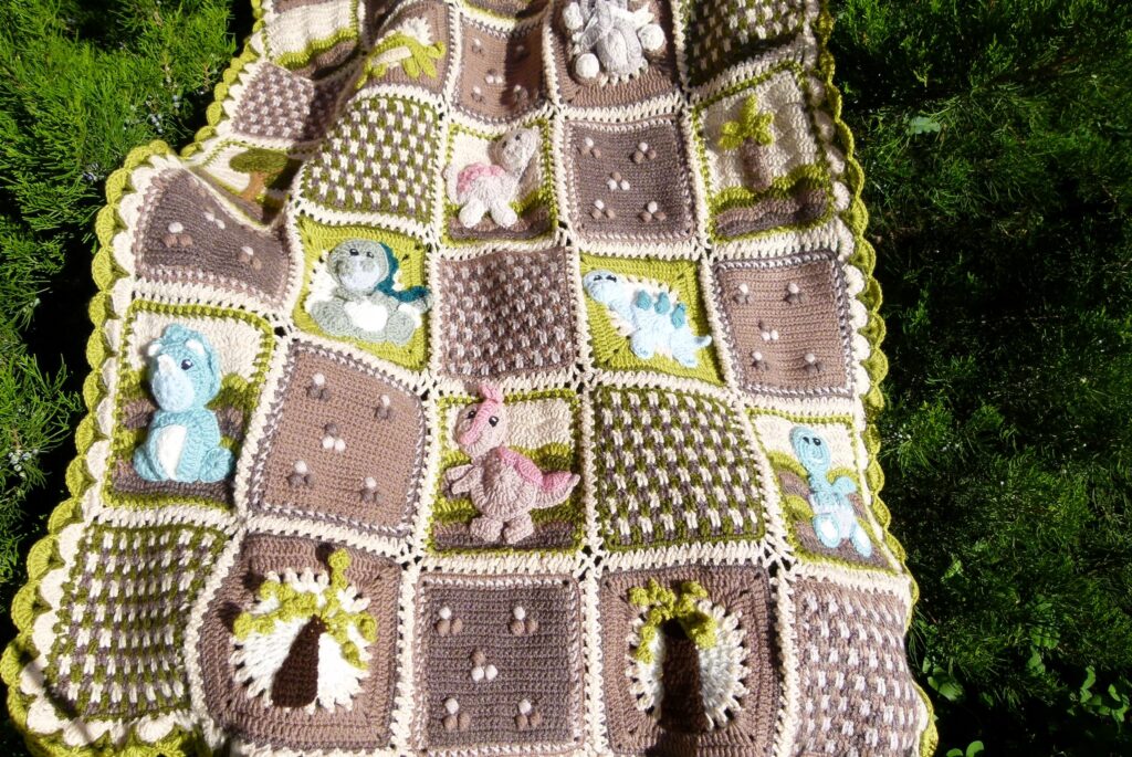 Детский плед «Дино» ручной работы