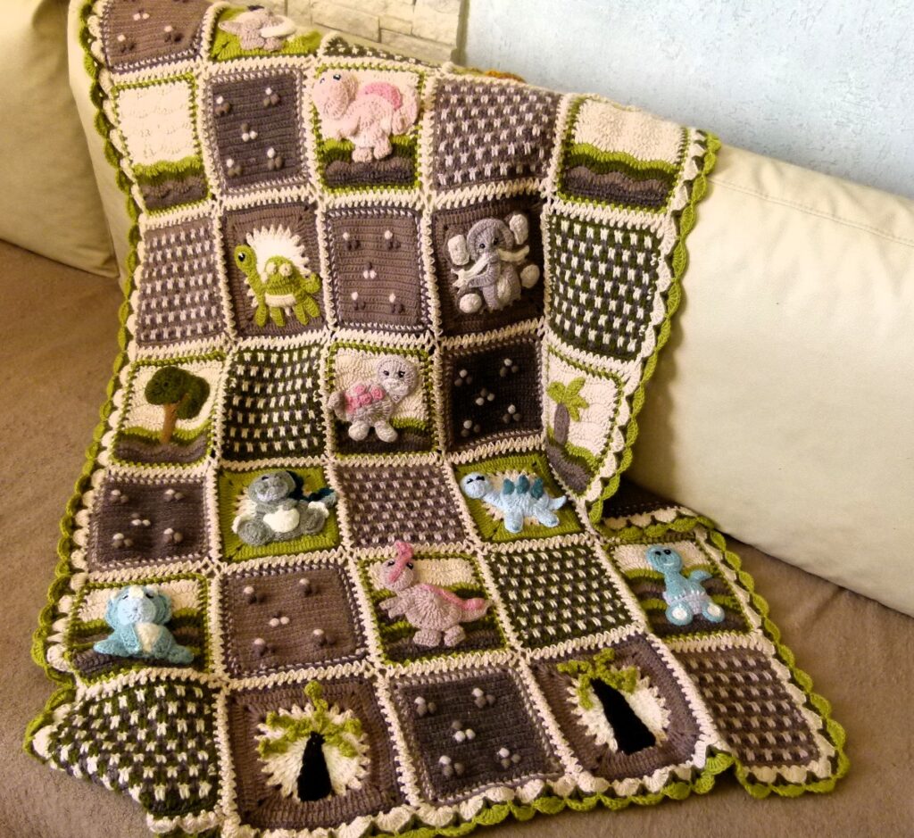 Детский плед «Дино» ручной работы