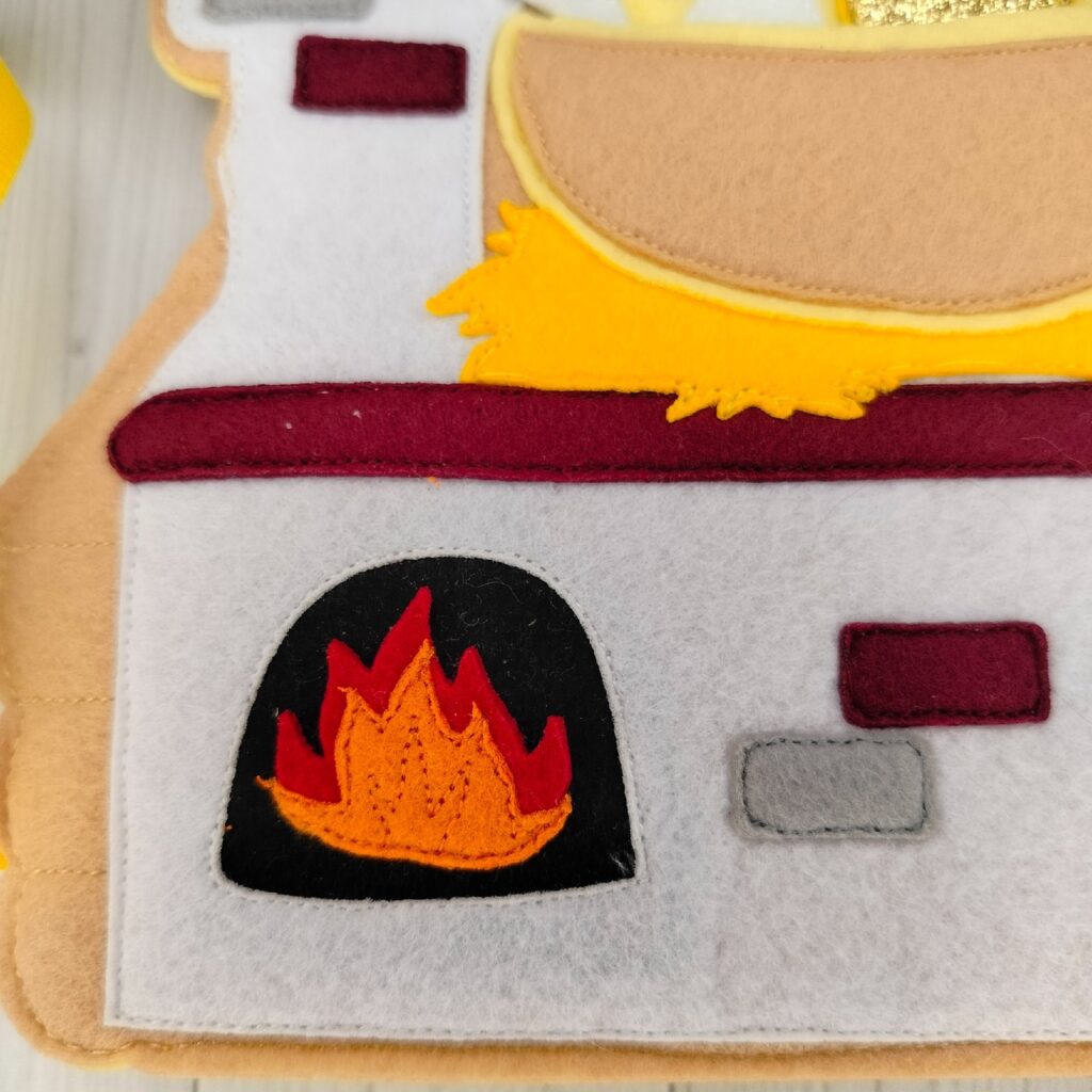 Фетровая книжка «Курочка Ряба»