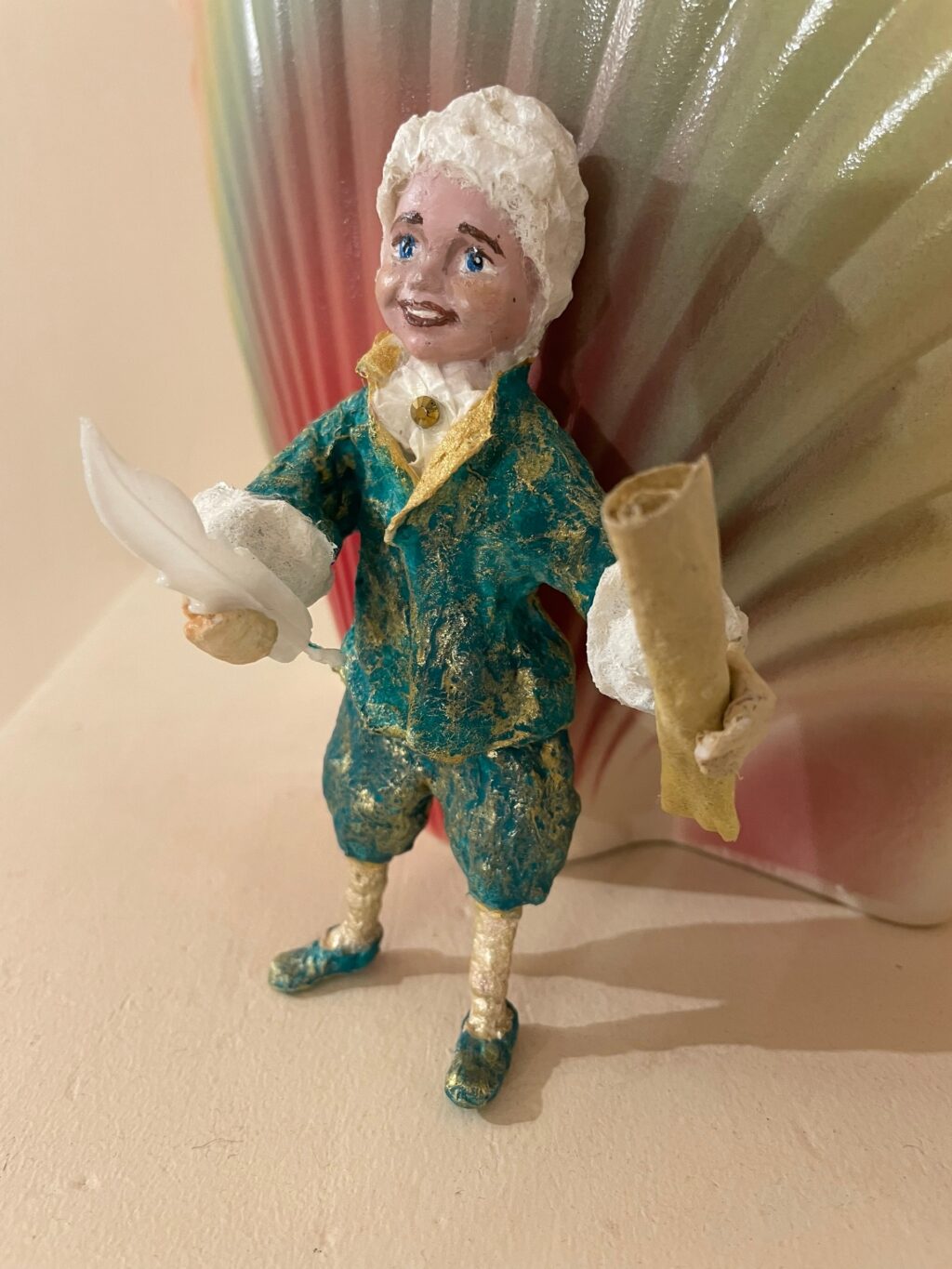 Ватная игрушка «Придворный писарь» на подвесе.