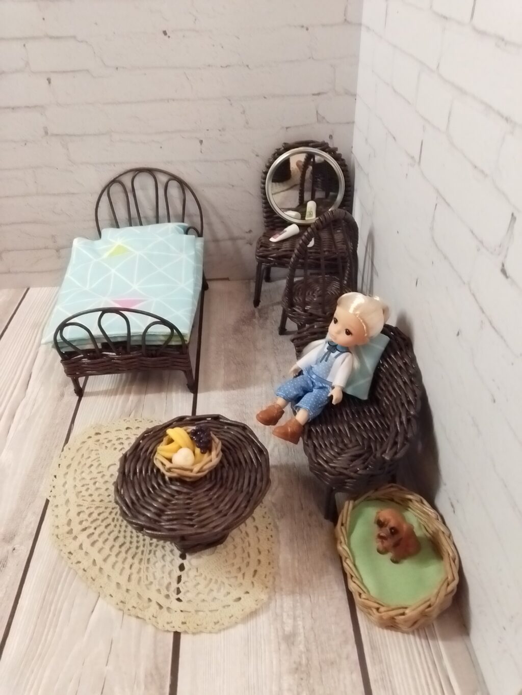 Мебель для куклы