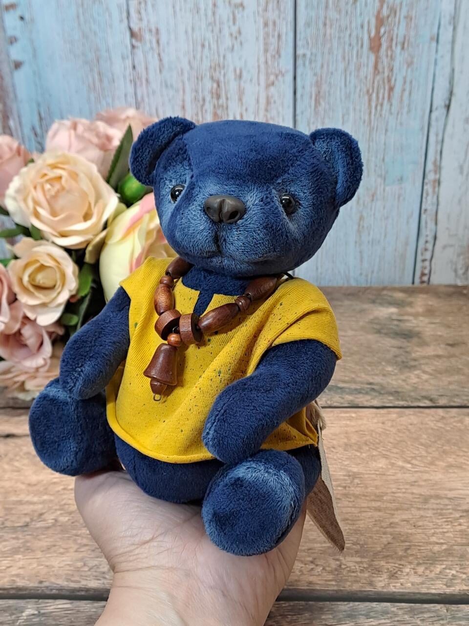 Интерьерный медвежонок Луис ручной работы, 20 см