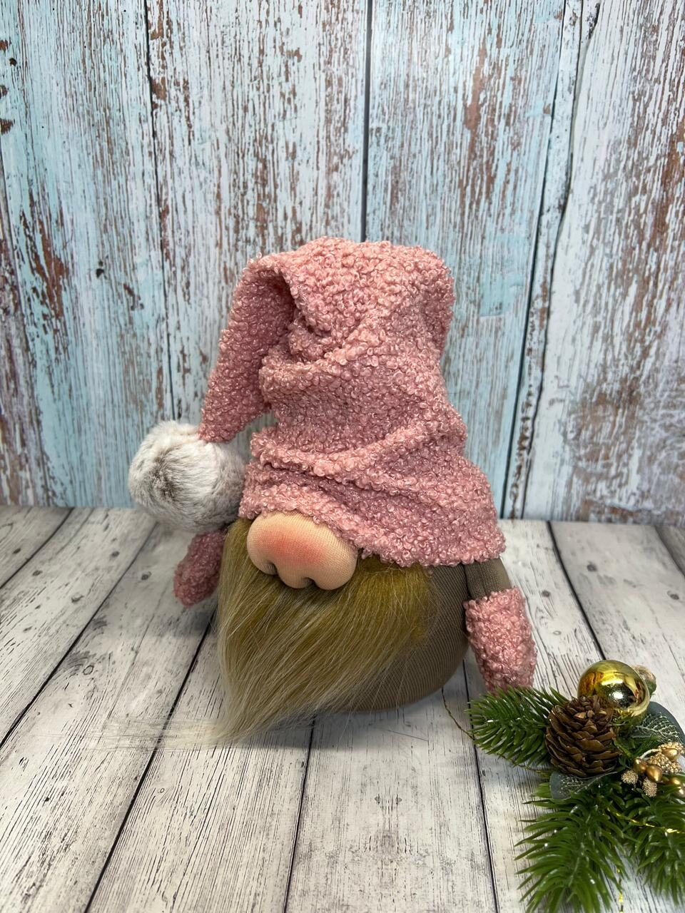 Новогодний скандинавский гном 18 см