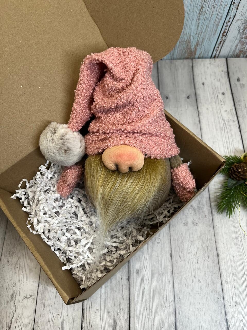 Новогодний скандинавский гном 18 см