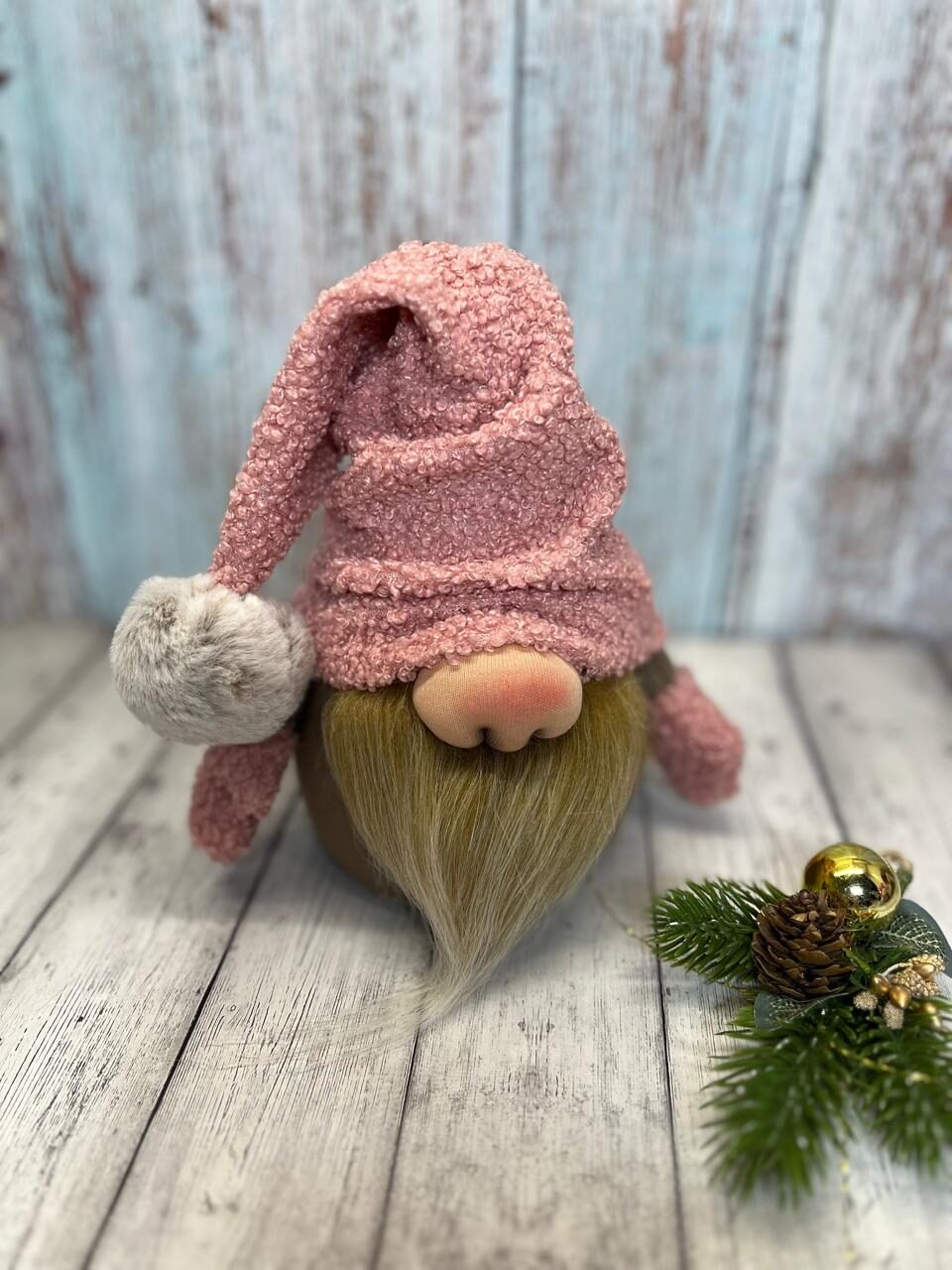 Новогодний скандинавский гном 18 см