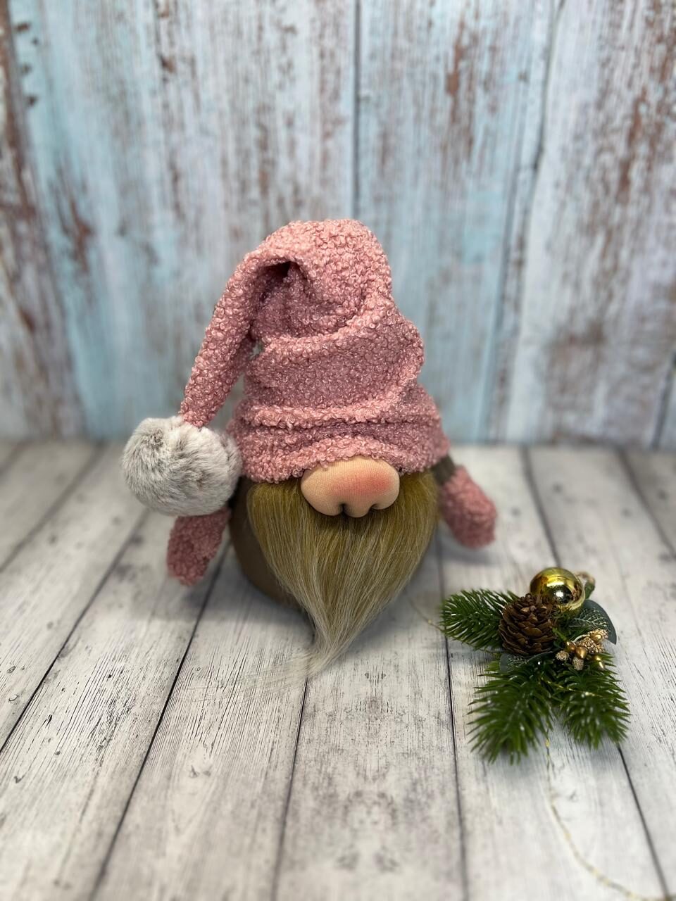 Новогодний скандинавский гном 18 см